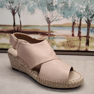 Clarks Unstructured Petrina Abbey Sandal 6 M
